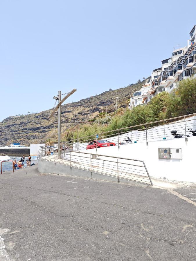 Cozy Apartment In Front Of The Natural Pools El Pris Bagian luar foto