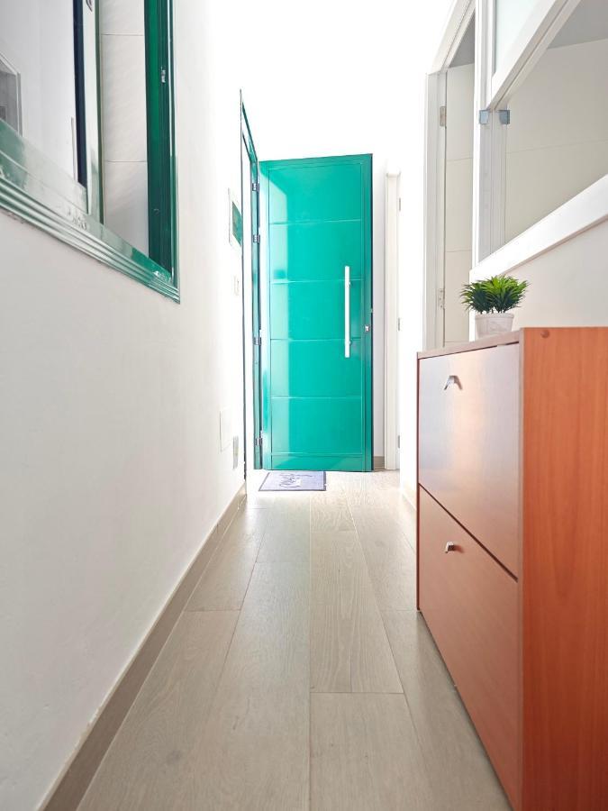Cozy Apartment In Front Of The Natural Pools El Pris Bagian luar foto